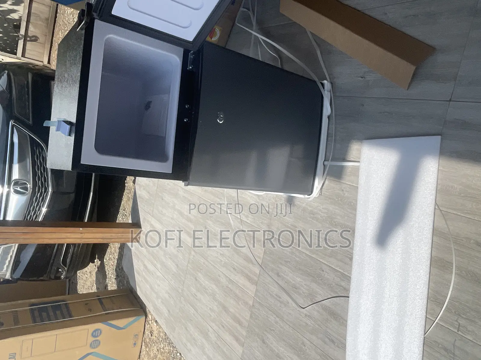 Less Energy  Pearl 90liters Double Door Table Top Fridge