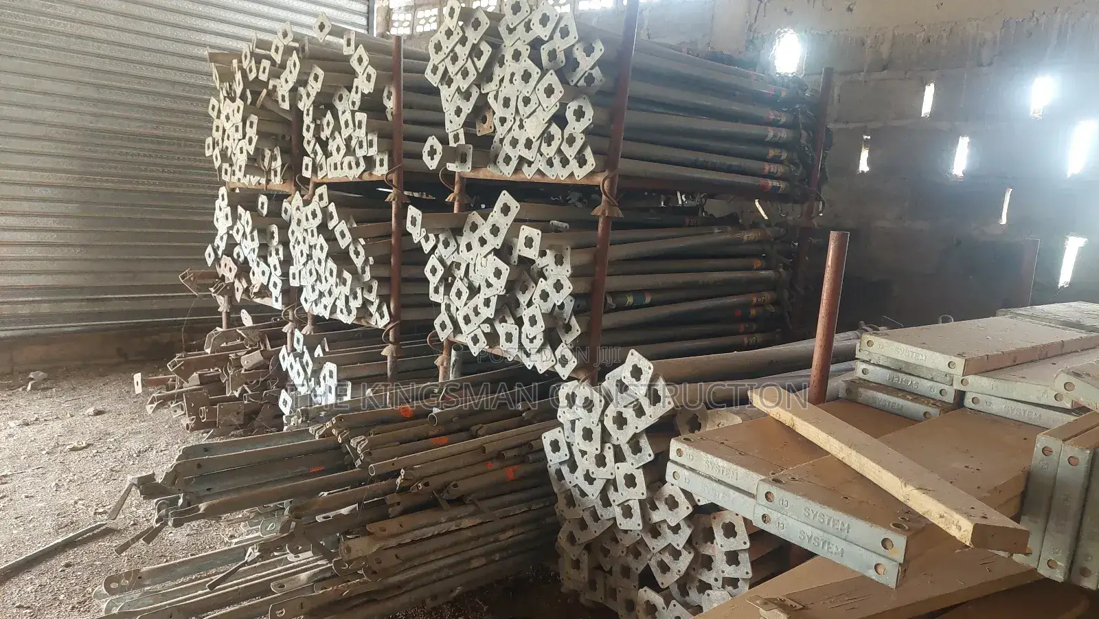 Scaffolding/Scaff/Metal Props