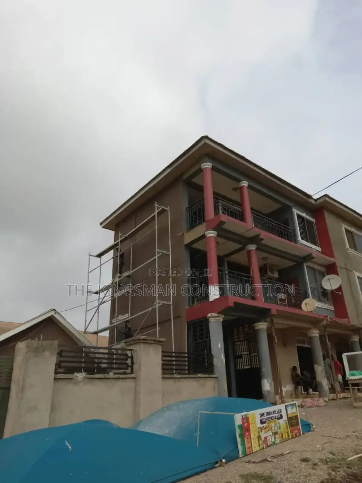 Scaffolding/Decking/Metal Pillars/Props