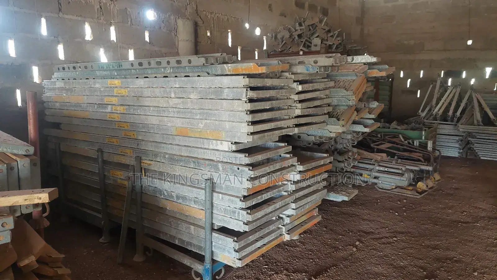 Scaffolding/Decking/Metal Pillars/Props