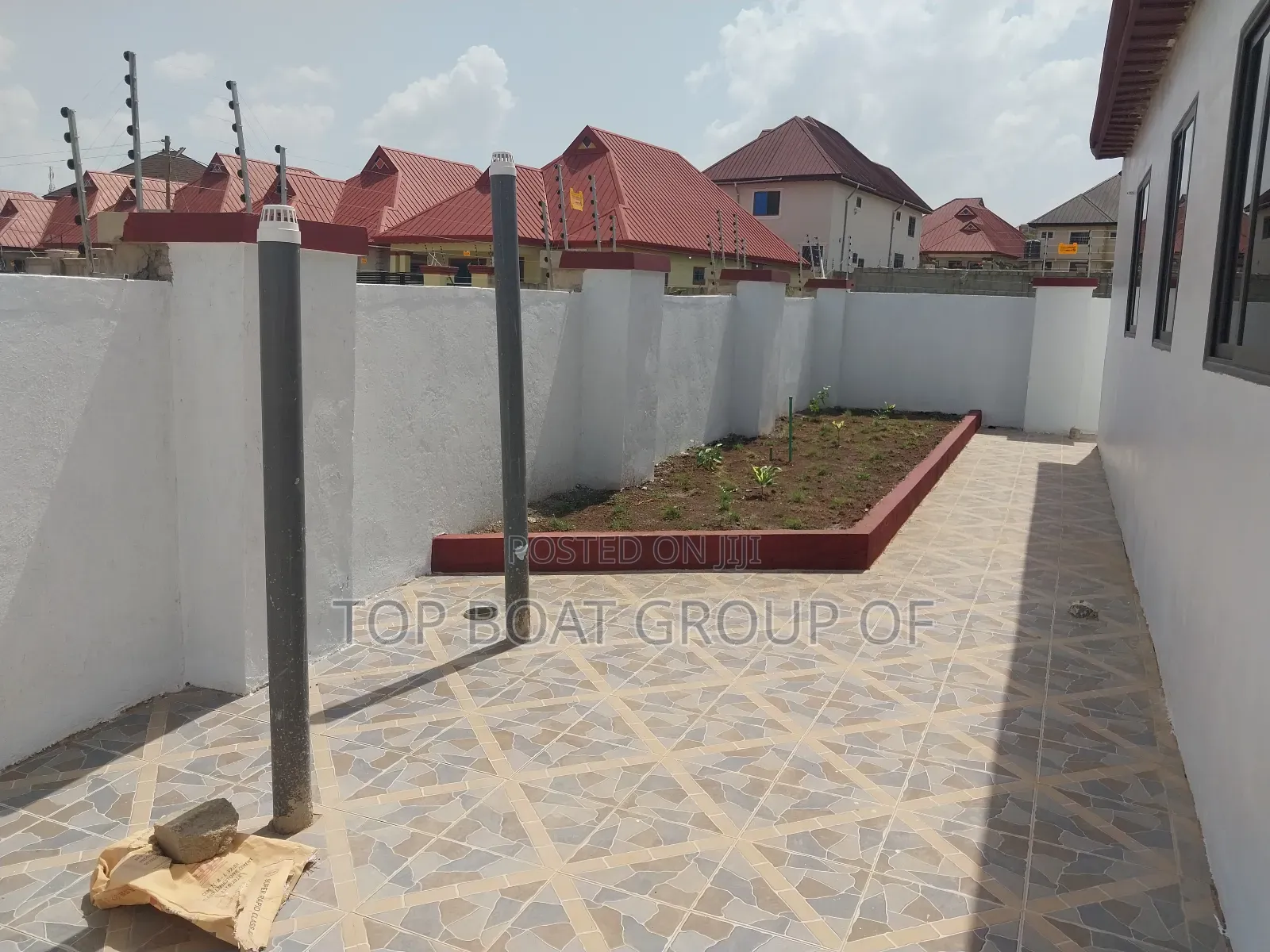 4bdrm House in Top Boat Estate, Kumasi Metropolitan for sale