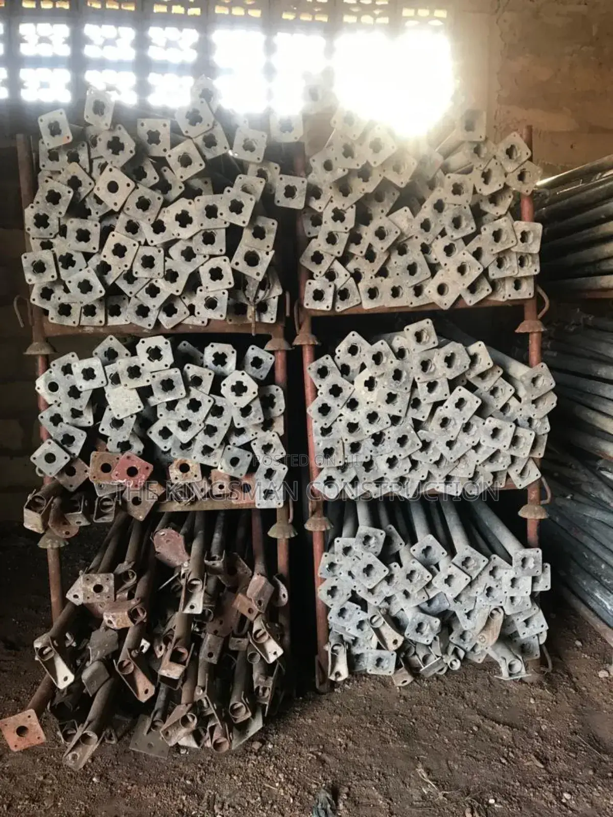 Scaffolding/Decking/Metal Pillars/Props