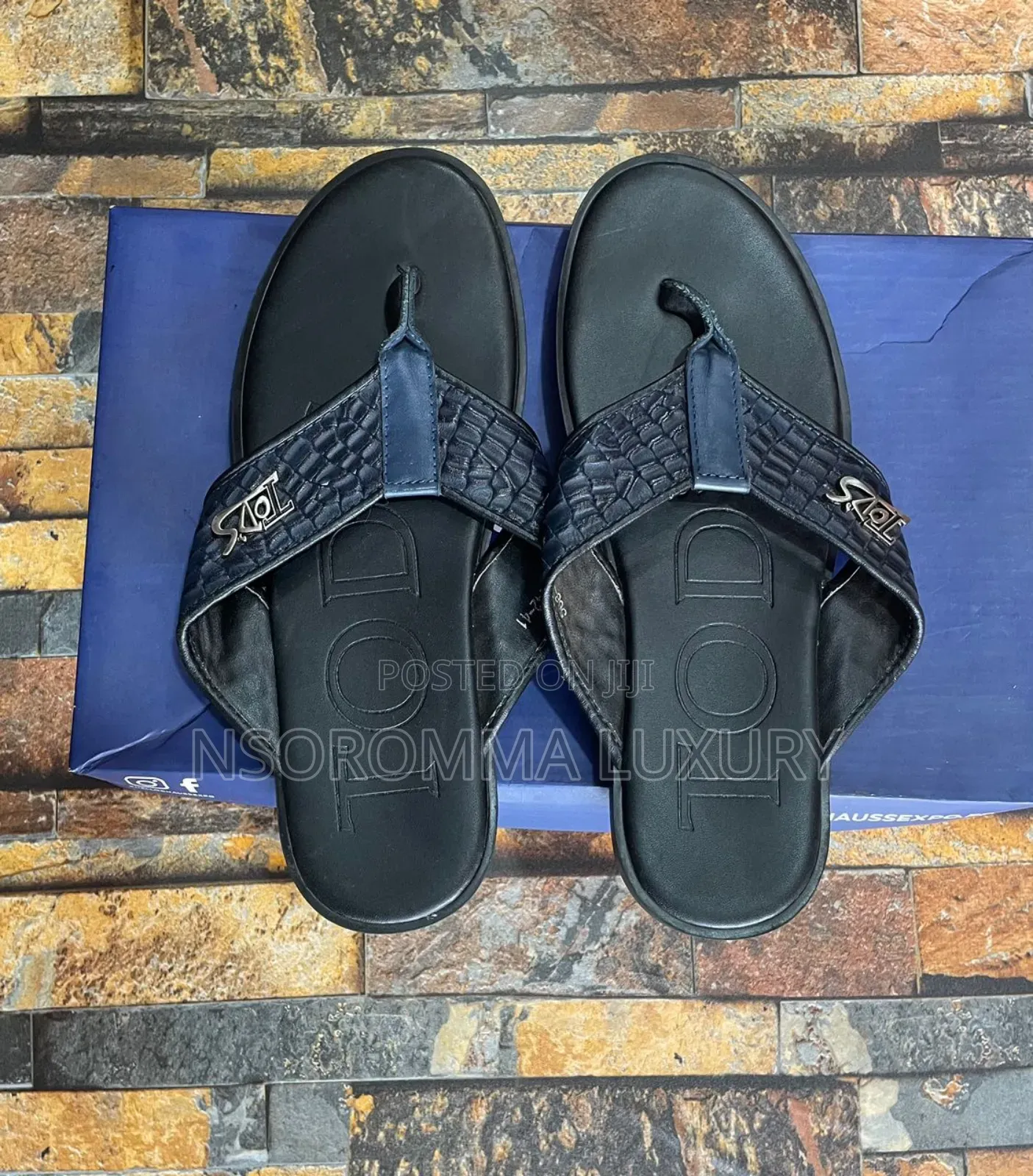 New Arrival of Dior and Gucci Slippers