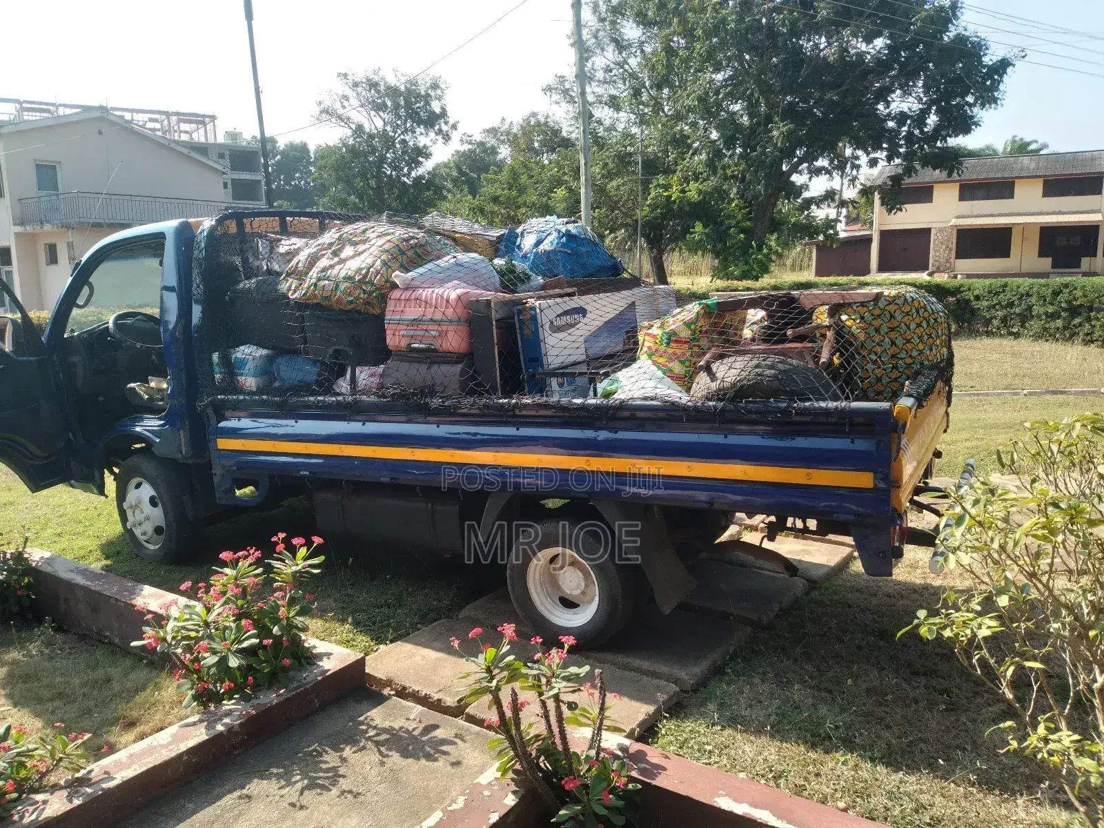 Hiring Trucks and Goods Transport Services( 24/7 )
