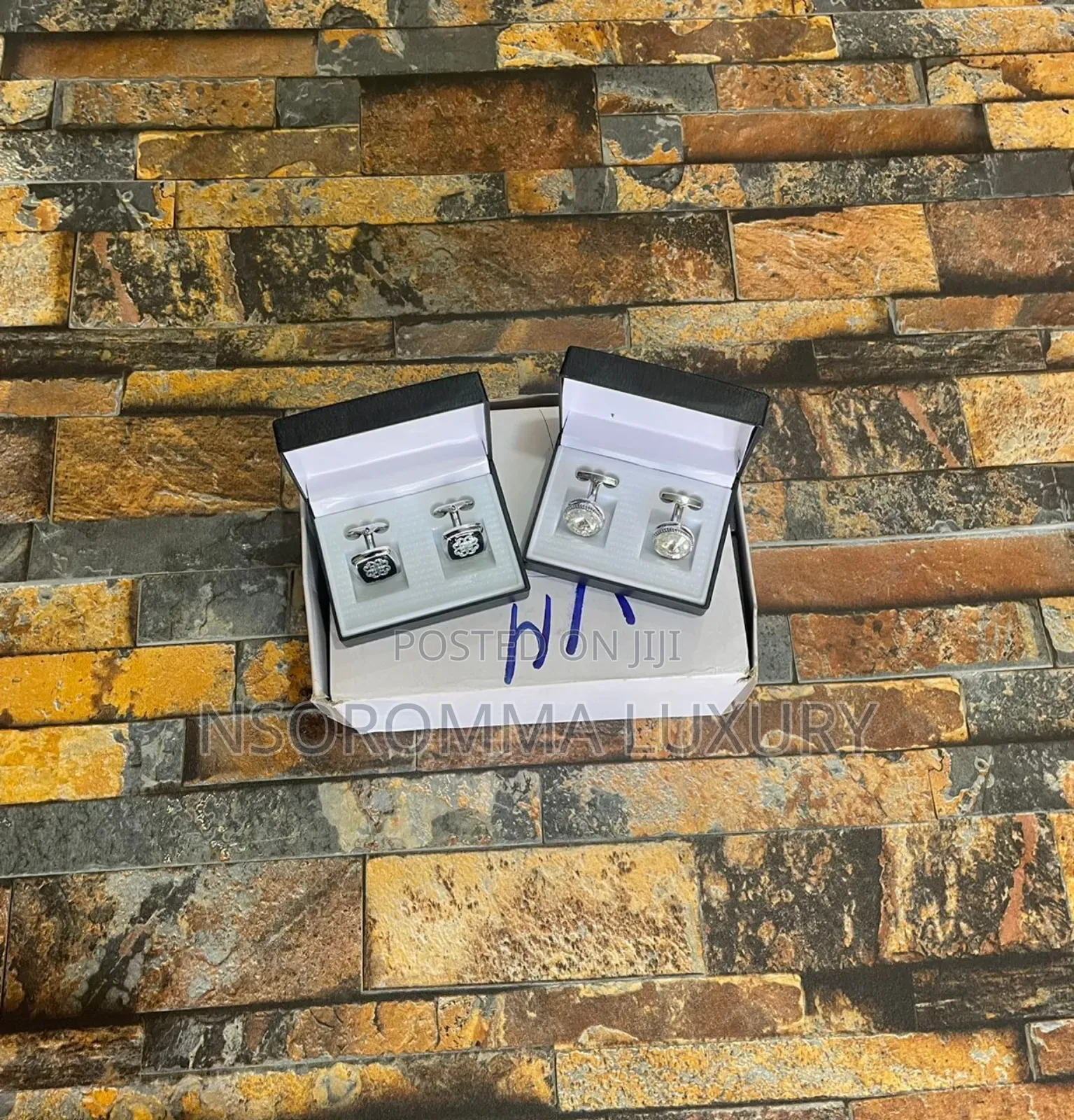 Classic Tone Cufflink for Big Men