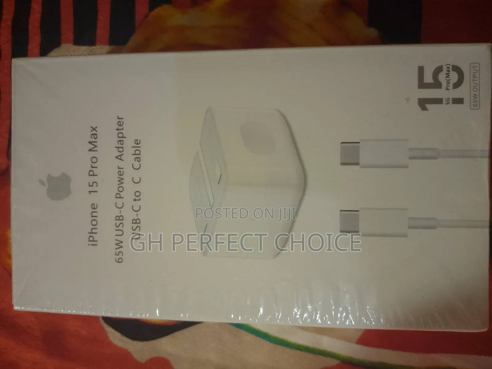 Efficient C-C Charging for iPhone 15 Pro Max