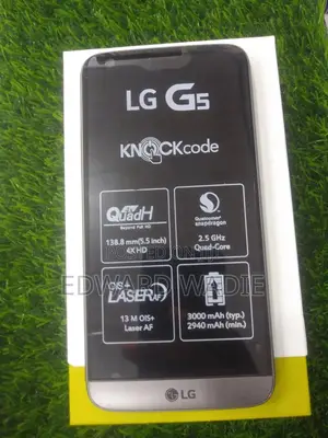 New LG G5 32 GB Silver