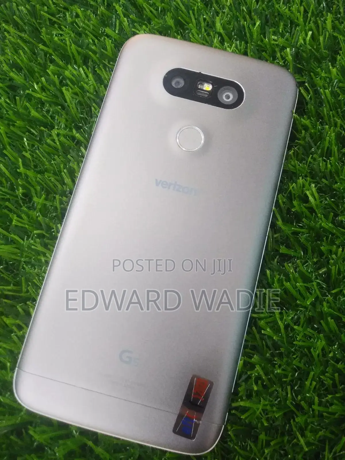 New LG G5 32 GB Silver