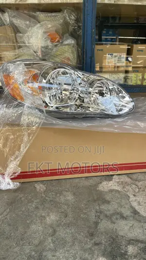Toyota Corolla Headlights 2006/2007/2008/2009/2010
