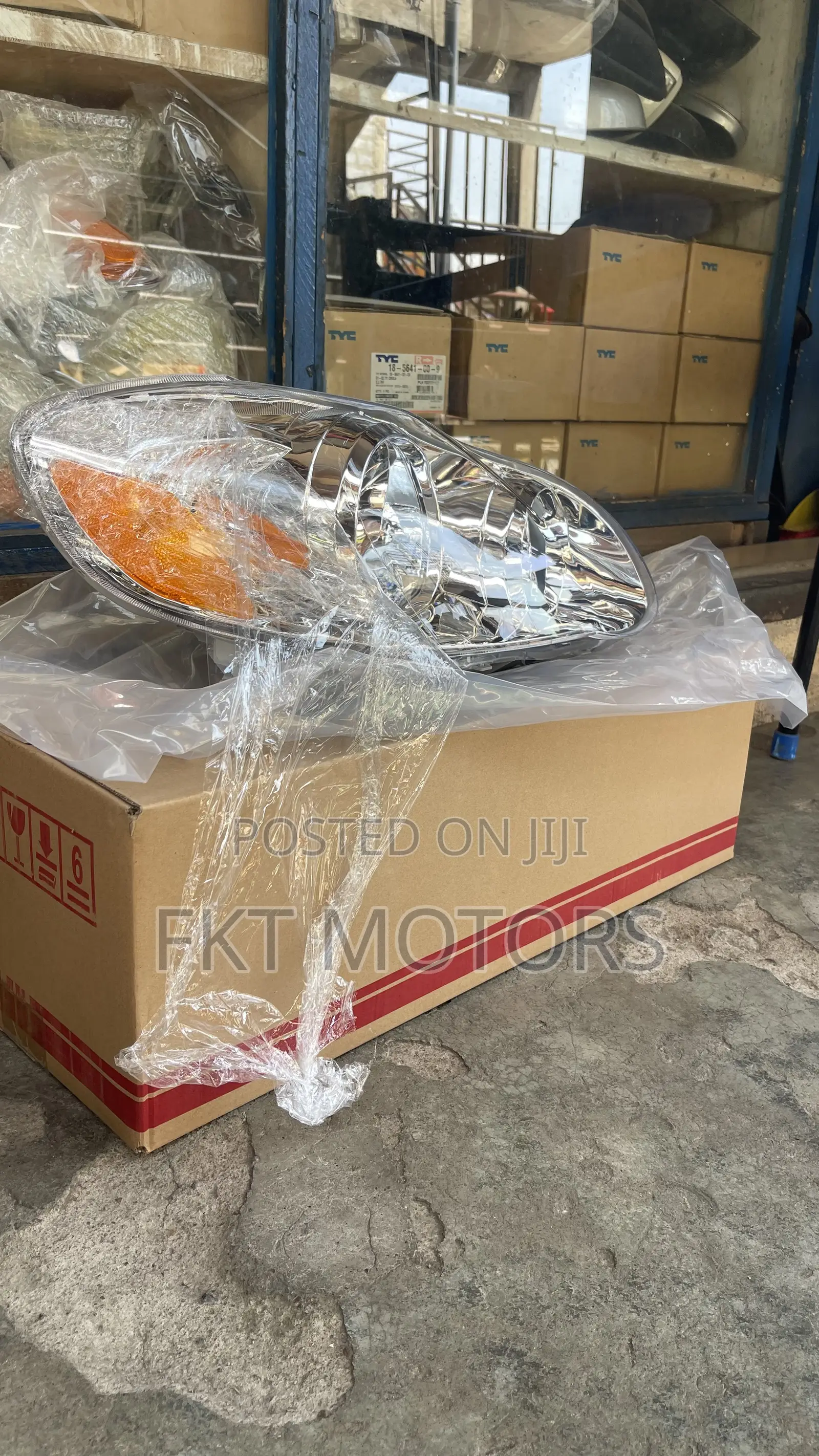 Toyota Corolla Headlights 2006/2007/2008/2009/2010