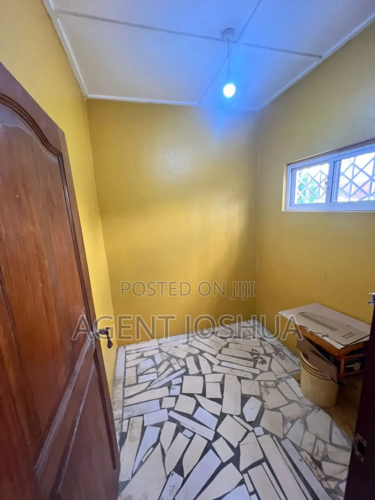 3bdrm House in Manet Court Estate, Airport Residential Area for rent