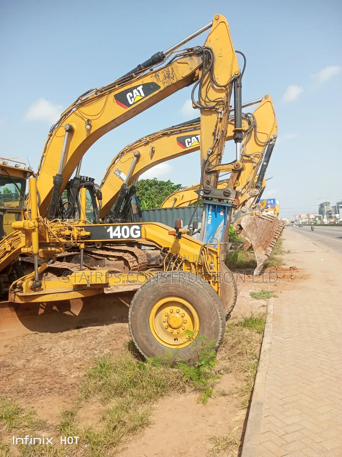 Heavy Duty Machines for Rent .
