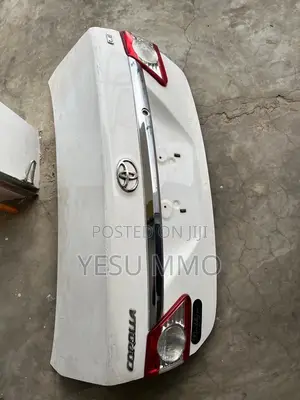 Toyota Corolla 2012 Boot