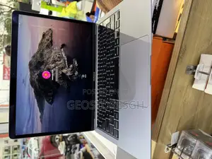 Photo - Laptop Apple MacBook Air 2020 8GB Intel Core I5 SSD 512GB