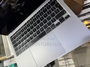 Laptop Apple MacBook Air 2020 8GB Intel Core i5 SSD 512GB