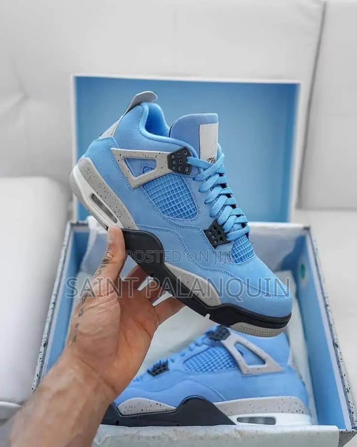 Jordan 4 University Blue