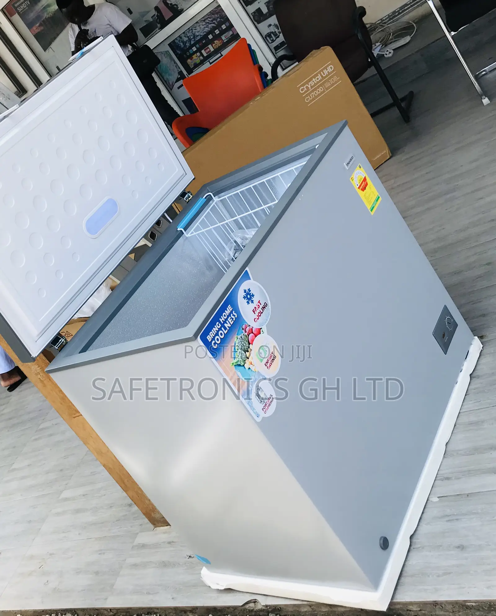 Unique Gray 198 Liters Nas-250 Slide Glass Freezer Nasco