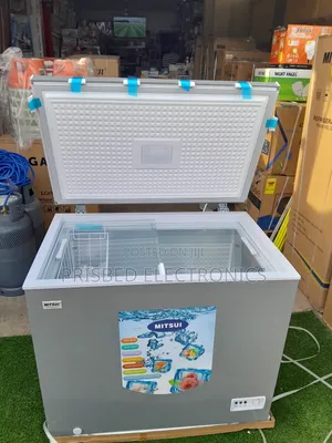 *Mitsui Durable Chest Freezer 230 Litres