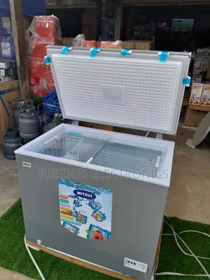 *Mitsui Durable Chest Freezer 230 Litres