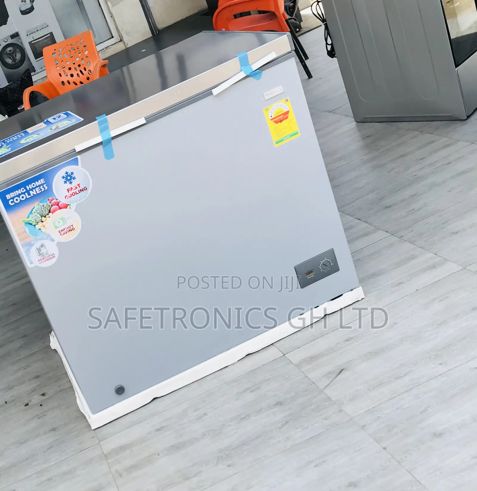 Get Durable Slide Glass Freezer Nas-250 198 Liters 1 Door