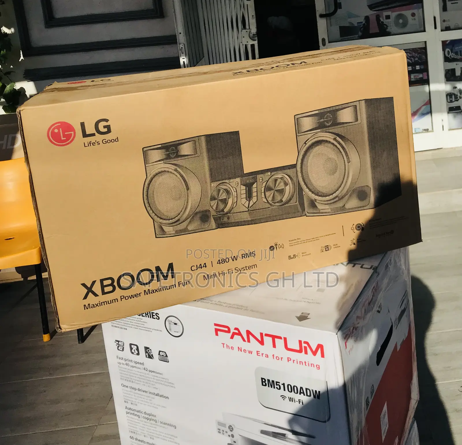 Uniquely Designed 480 Watts XBOOM LG Bluetooth CJ44