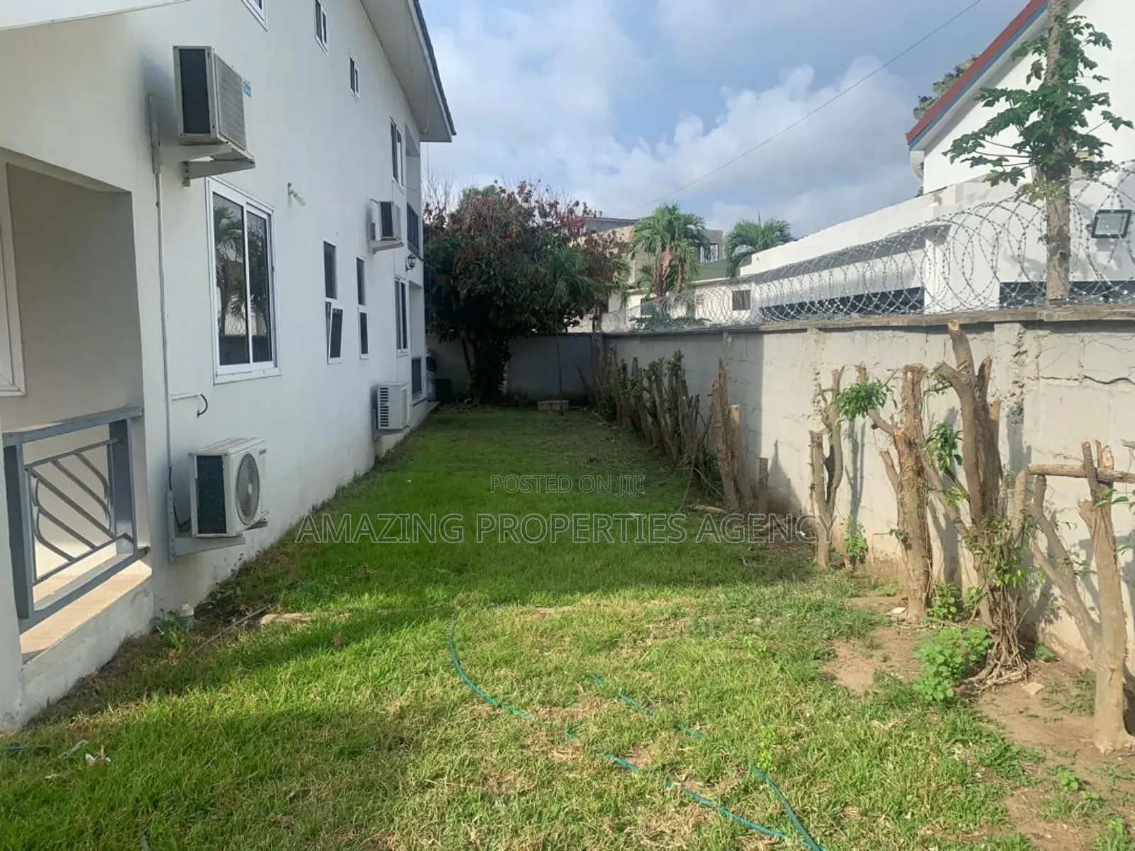 4bdrm House in Labone for rent