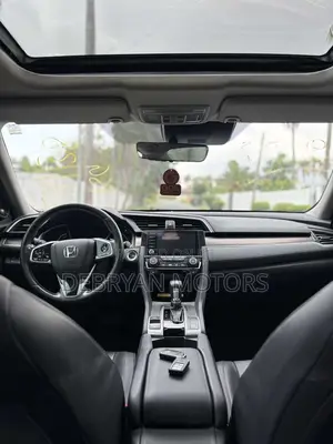 Honda Civic Touring Sedan 2019 Gray