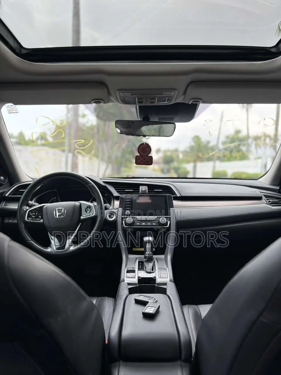 Honda Civic Touring Sedan 2019 Gray