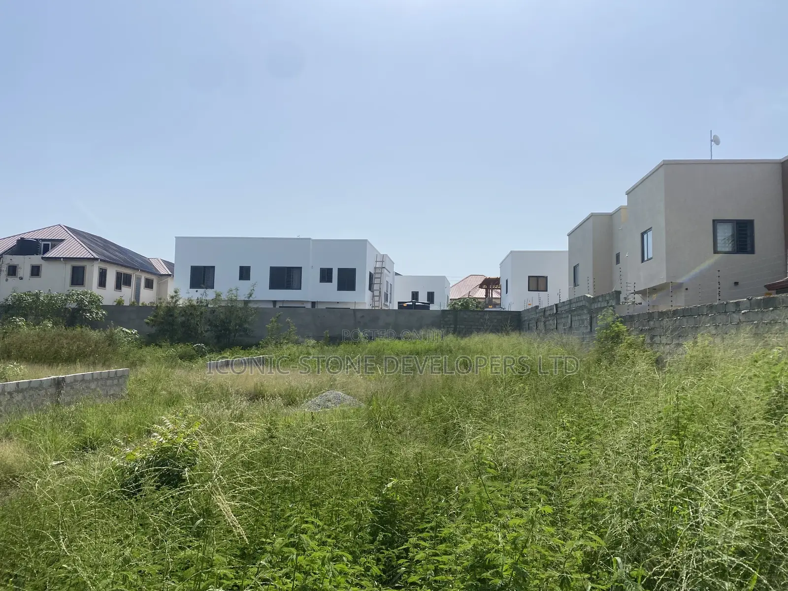 Title Land for Sale at East Airport