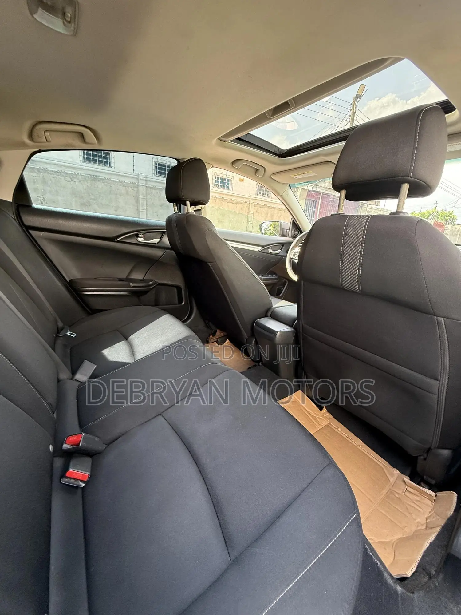 Honda Civic EX 4dr Sedan (2.0L 4cyl) 2017 Gray