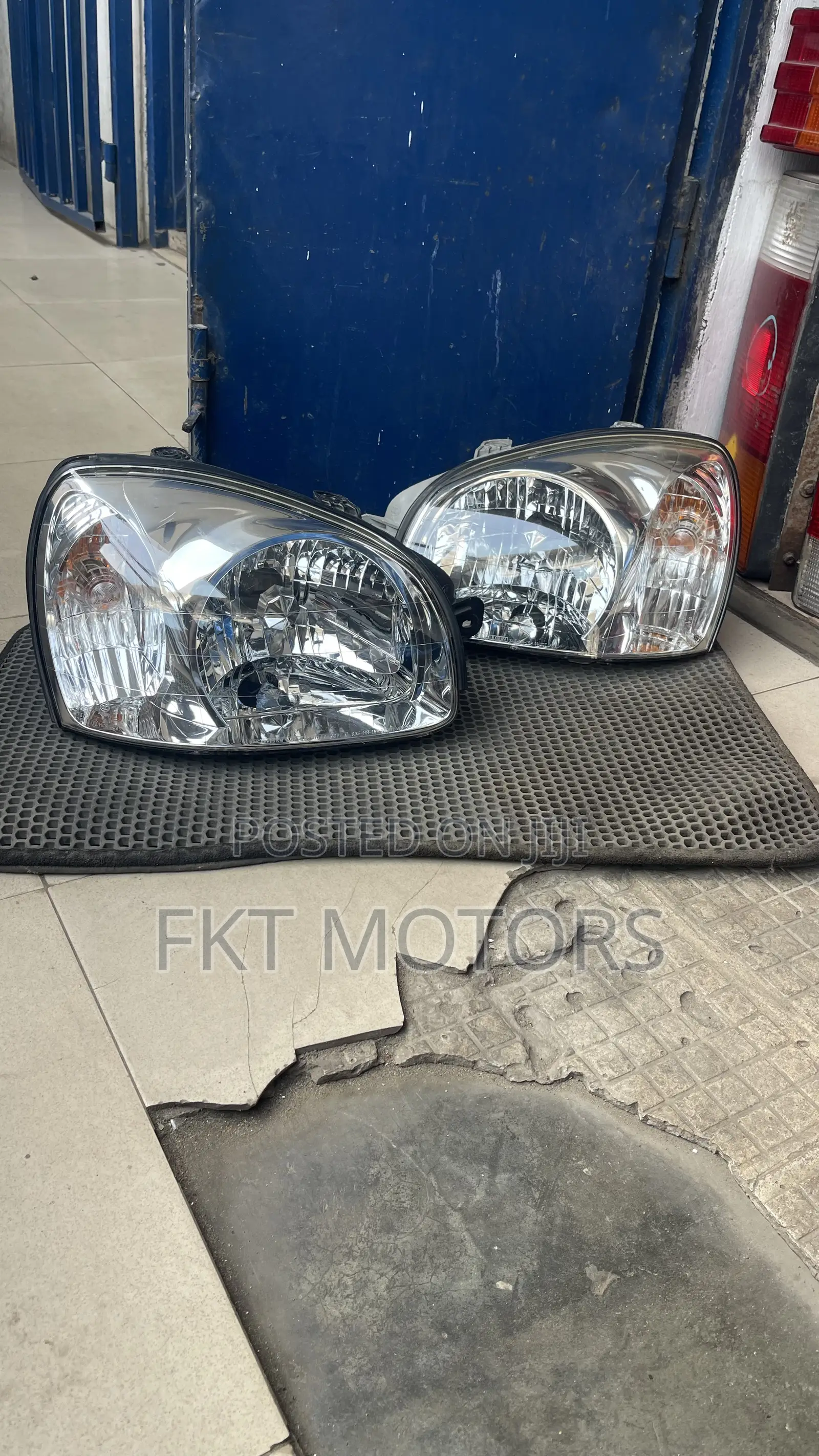 Hyundai Santa Fe Headlight and Taillights 2003/04/05/06/07