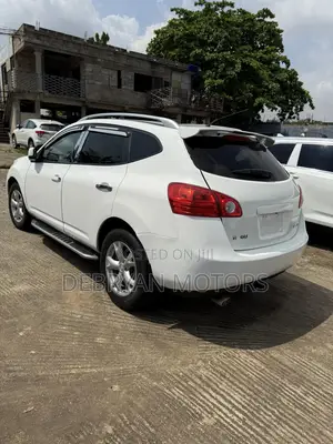 Nissan Rogue S AWD 2009 White