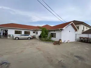 5bdrm House in East Legon Trasacco, American House for rent