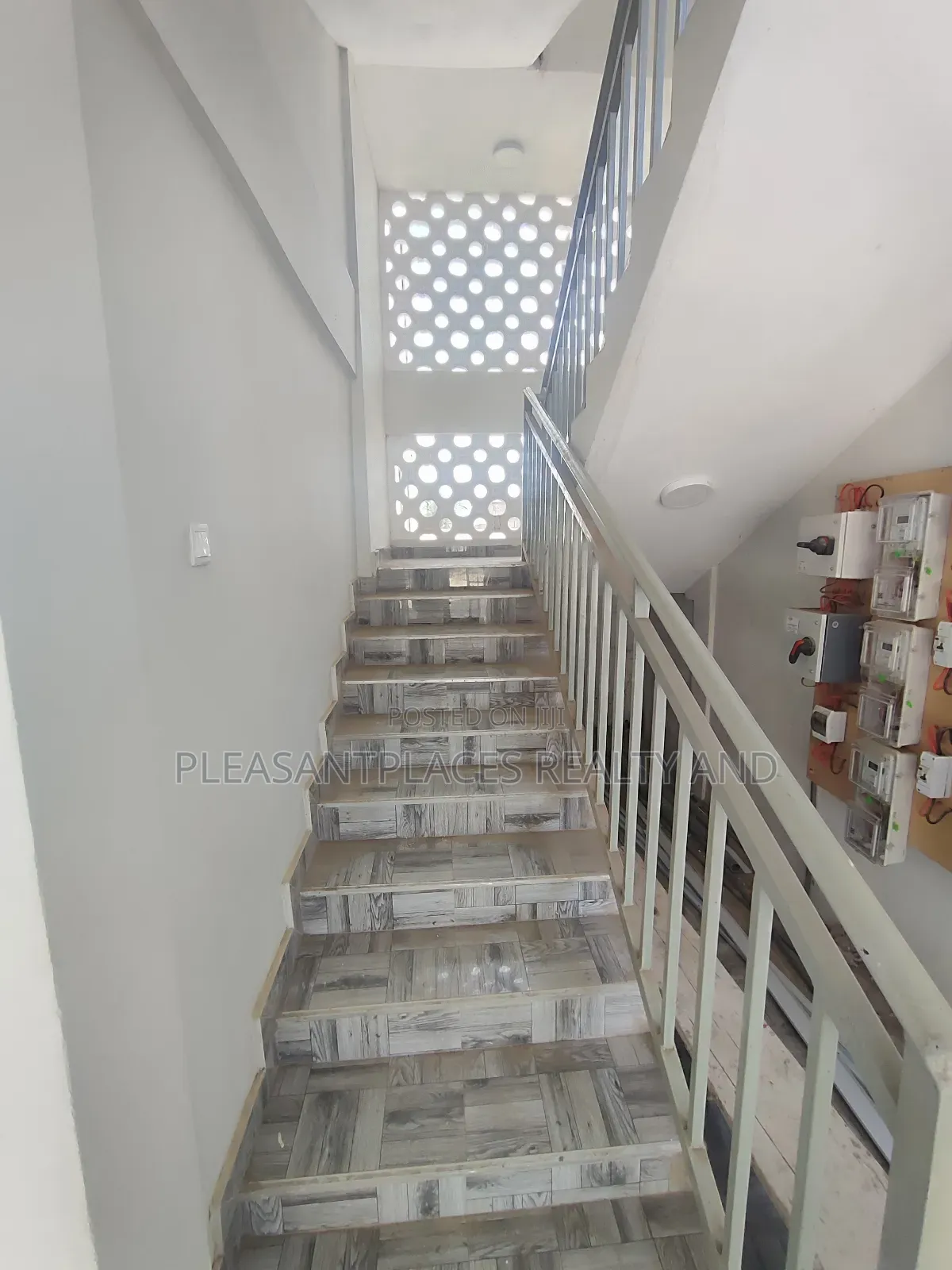 2bdrm Apartment in Pleasantplaces, School Junction for rent
