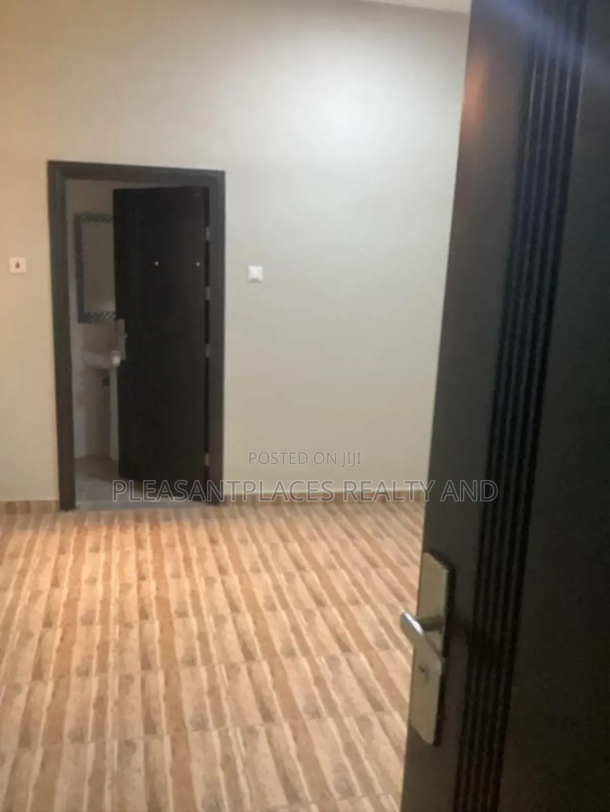 3bdrm Apartment in Pleasantplaces, Dome for rent