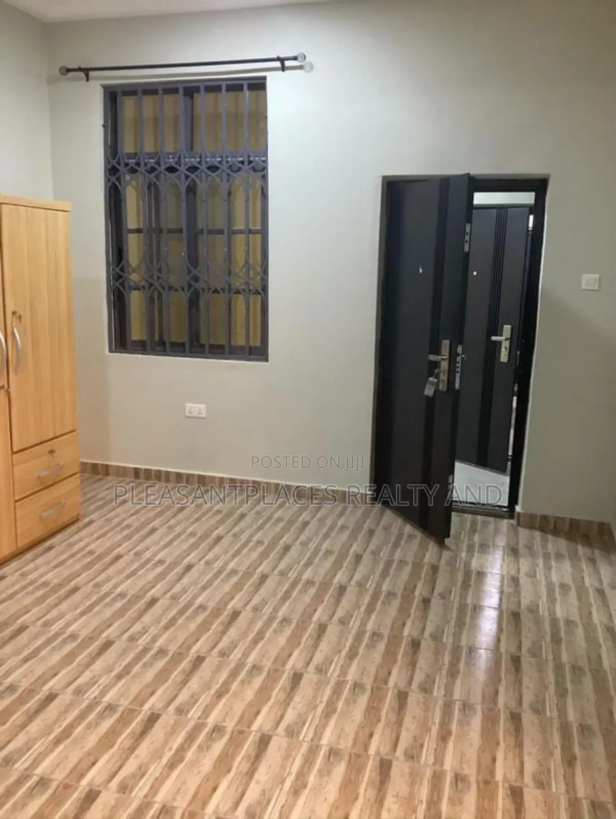 3bdrm Apartment in Pleasantplaces, Dome for rent