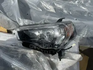 4 Runner 2014 to 2020 Headlight