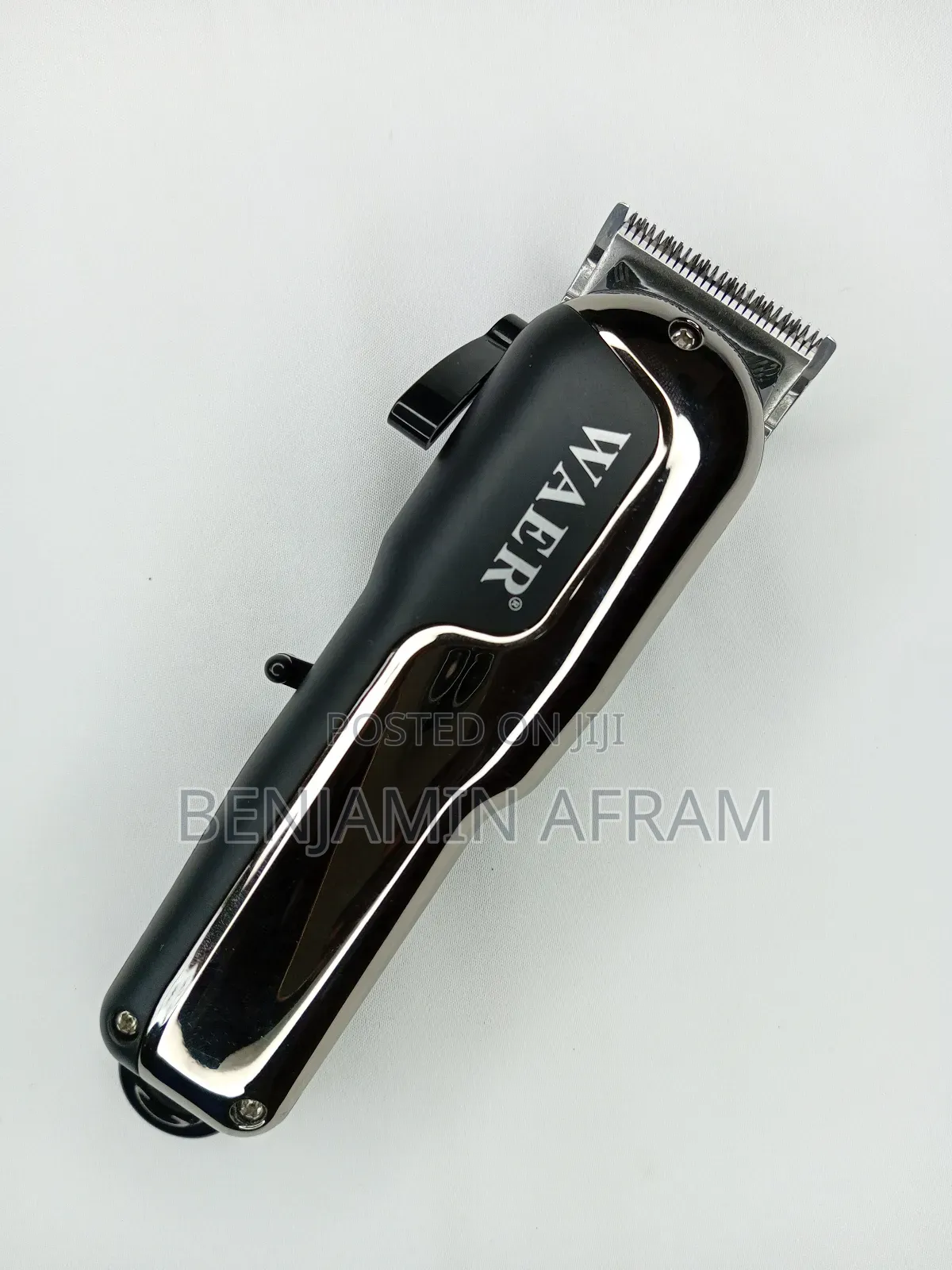 Rechargeable Barbering Machine WA-1957