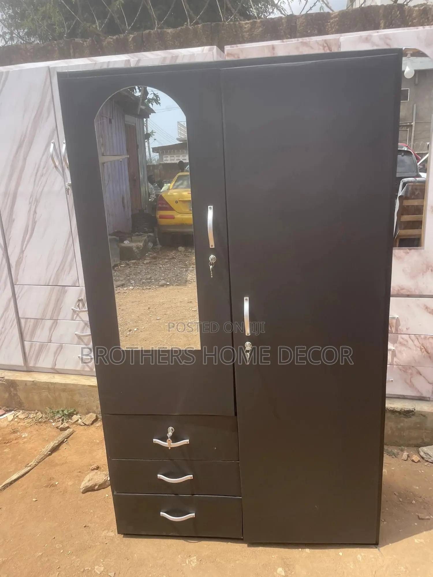 Magnolia Wardrobe With Inside Lining