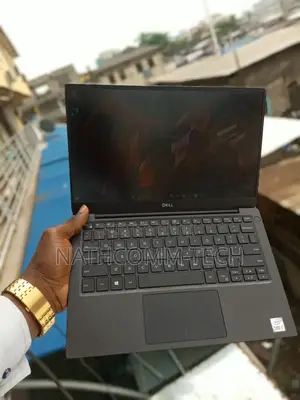 Laptop Dell XPS 13 7390 8GB Intel Core I7 SSD 256GB
