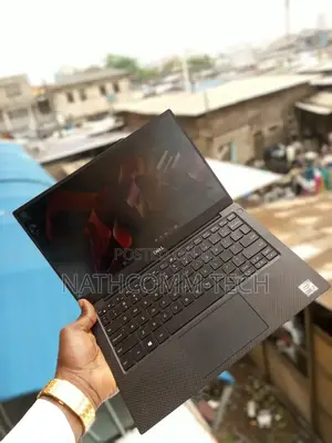 Laptop Dell XPS 13 7390 8GB Intel Core I7 SSD 256GB