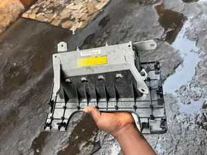 Toyota Rav4 2019 -2020 Knee Airbag