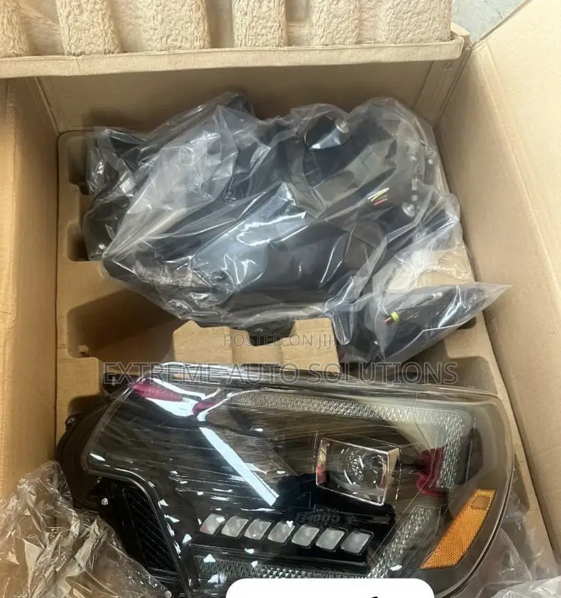Tacoma 2013 2014 Spec Headlights