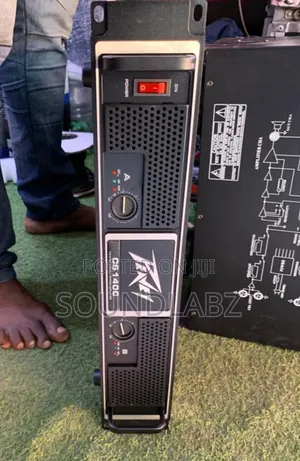 Peavey Cs 1400 Power Amplifier