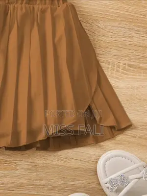 Young Girl Casual Elastic Waist Pleated Skirt Only. 4years