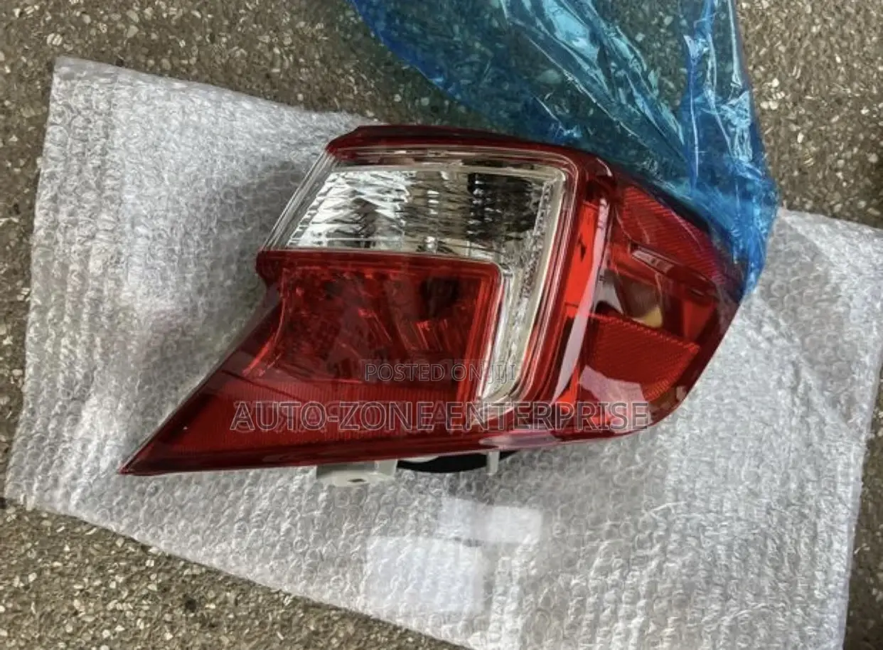 Toyota Camry Spider 2012 2013 2014 Taillight