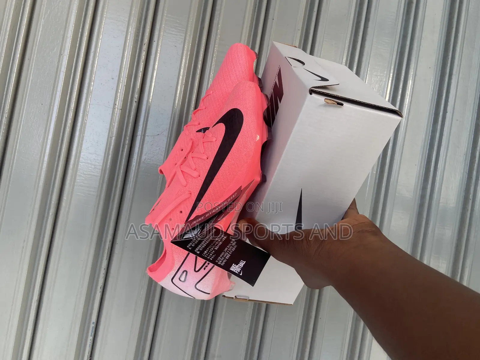 Original New Football Cleat Available at Cool Price