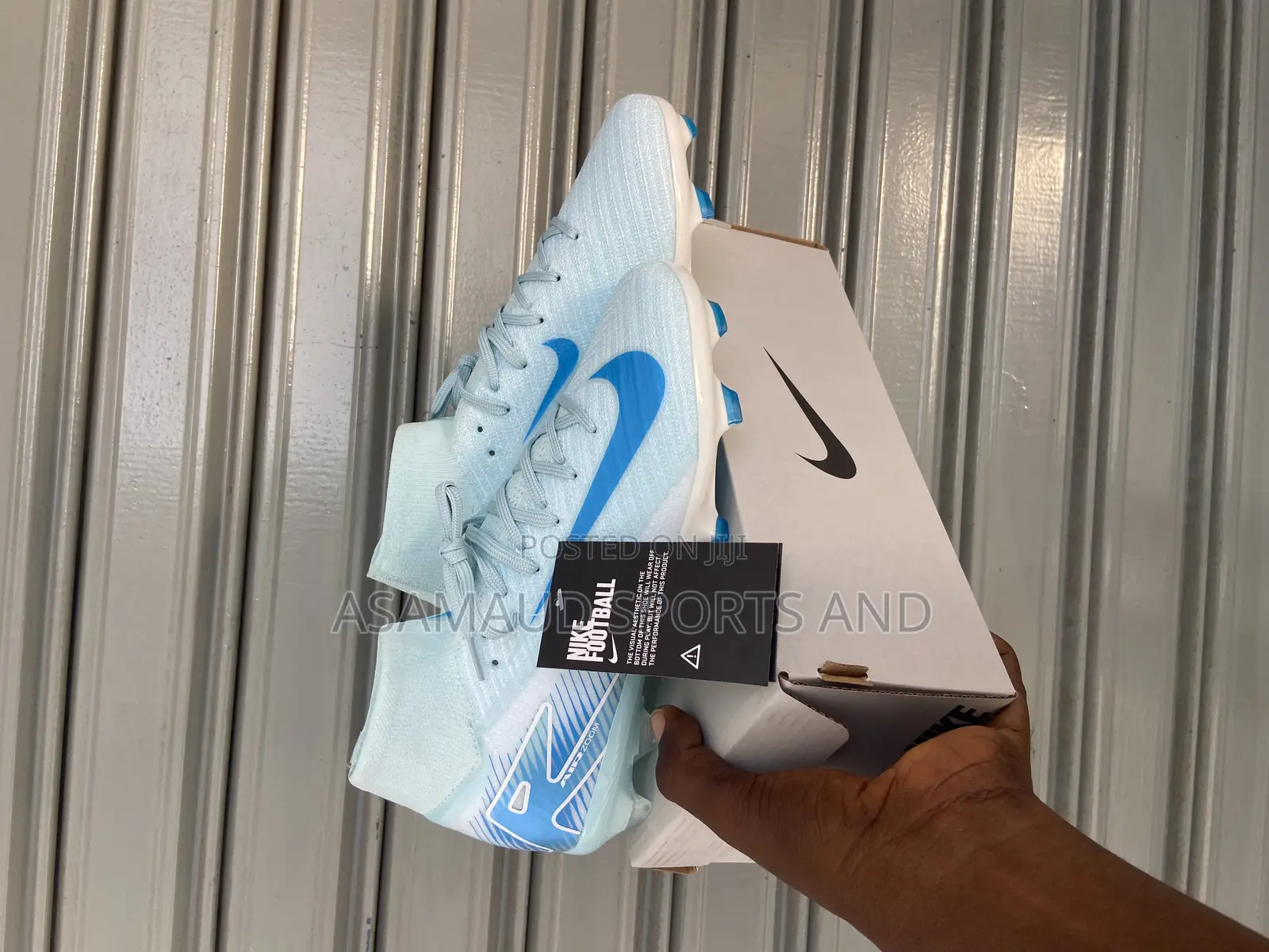 Original New Football Cleat Available at Cool Price