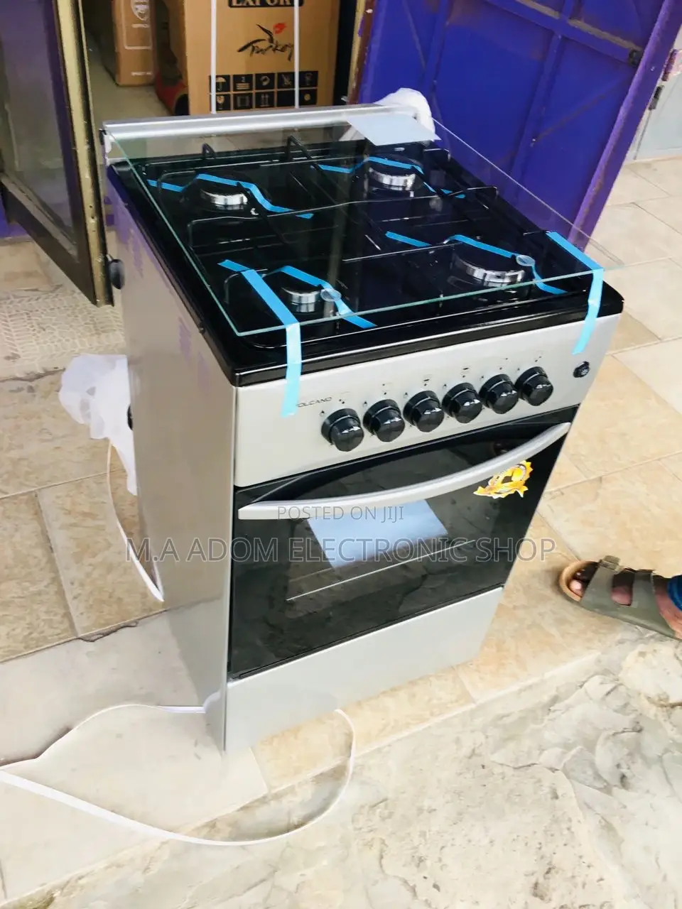 Volcano 50x50 Gas Cooker: Cook With Precision and Style