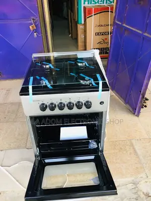 Volcano 50x50 Gas: Dependable Efficient Cooking Appliance